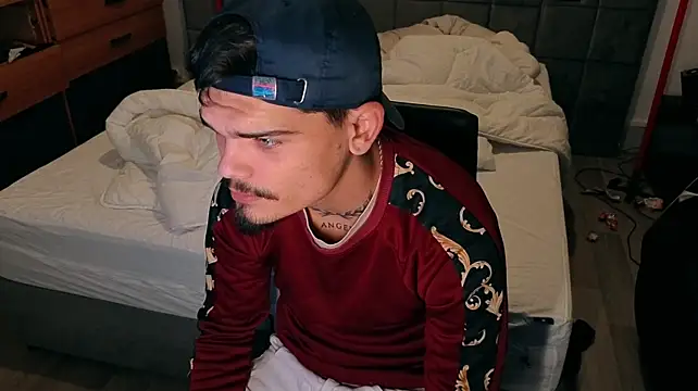 JordanShow élő XXX-chatje