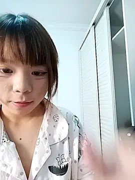 HSU8HSU's Live XXX Chat