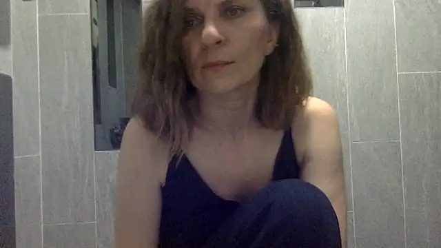 Chatroom XXX en direct de Zirelliny