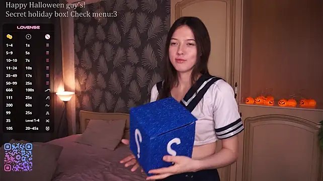 EvelyneWineinger's Live XXX Chat
