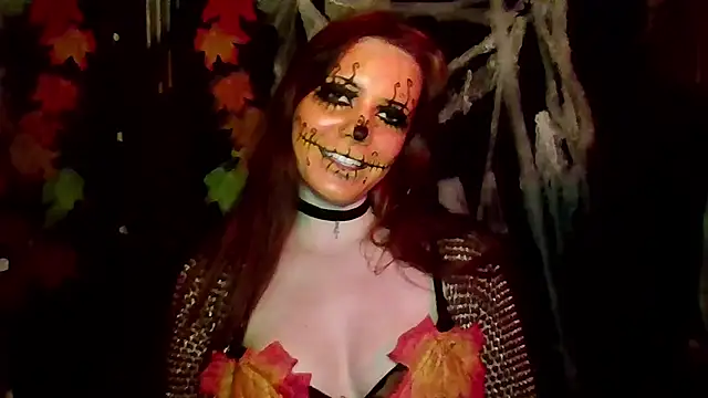 Alluring_Silk élő XXX-chatje