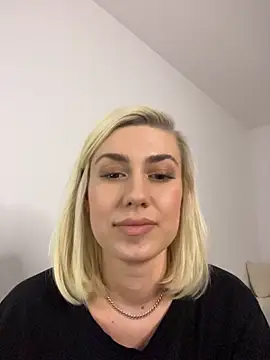 clara_kのライブXXXチャット
