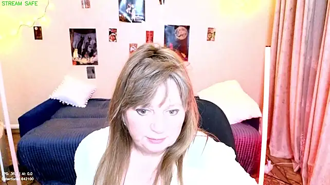 Melania_CookのライブXXXチャット