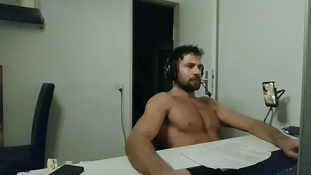 alpha-hunkn Live XXX chat