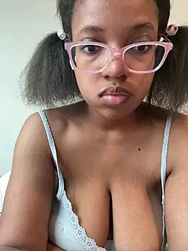 AwkwardJasmineen Live XXX chat