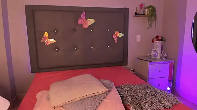 Czat XXX na żywo – emma_lye