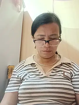 Chilly-wet's Live XXX Chat