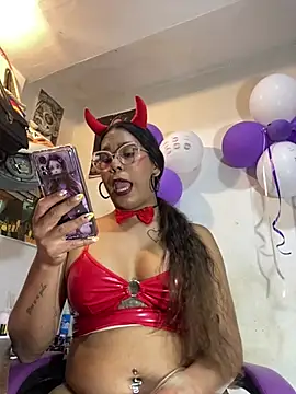 GoddessAlix 现场XXX聊天