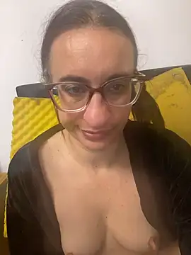 gloria7v05's Live XXX Chat