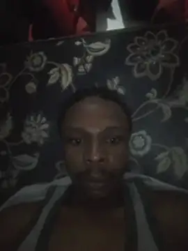 bwoy2543 Live XXX-Chat