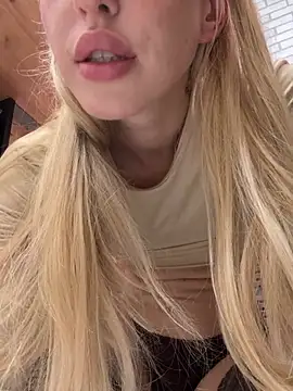 kira_mia Live XXX-Chat