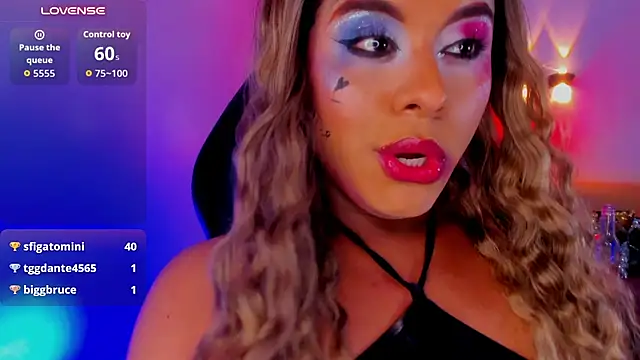 Czat XXX na żywo – Emili_Roux