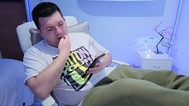 JasonJacks: онлайн-секс-чат