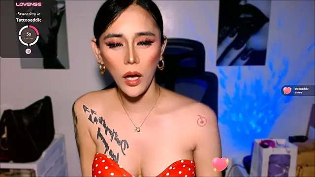 AngelicKatEscape 现场XXX聊天