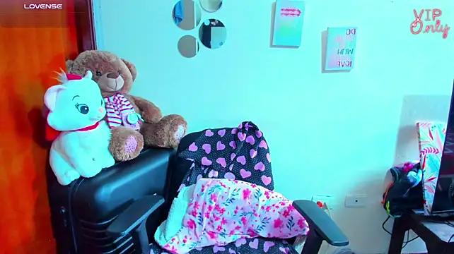 angelina_77's Live XXX Chat