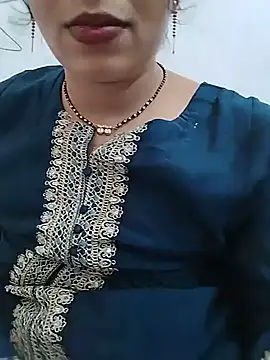 KAJALBHABHI_: онлайн-секс-чат