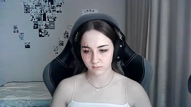 Онлайн чат XXX LoryTepe