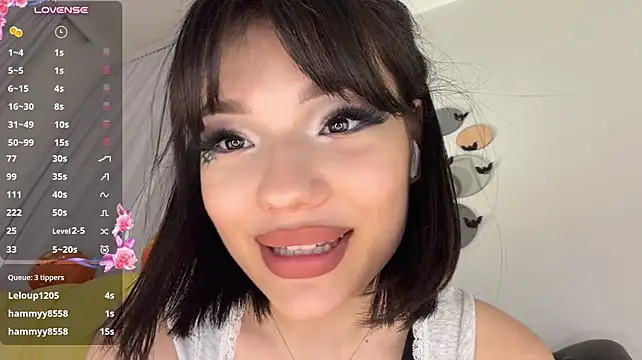 دردشة Barbie_Aria الجنسية المباشرة