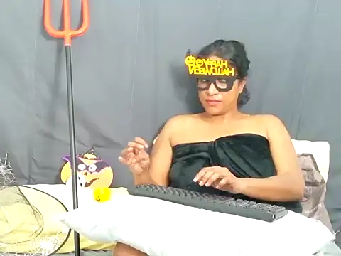 IndianErotic009 Live XXX-chat