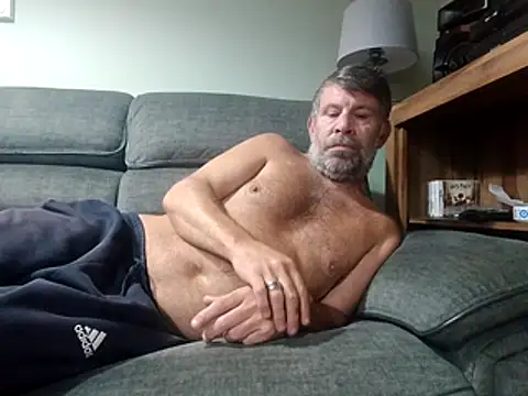 stud2512 Chat XXX in diretta