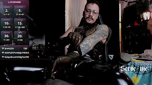 Chatroom XXX en direct de allanhurtss