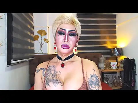 แชท XXX สดของ DominateMistressTyra