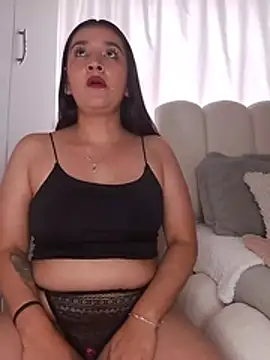 Chat +18 de ChloeSaint_ ao vivo