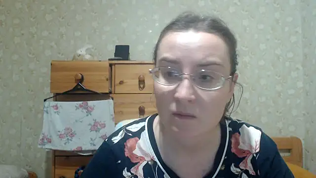 Smart_Rose's Live XXX Chat