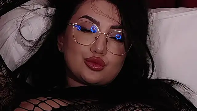 Chat +18 de AnnaSage ao vivo