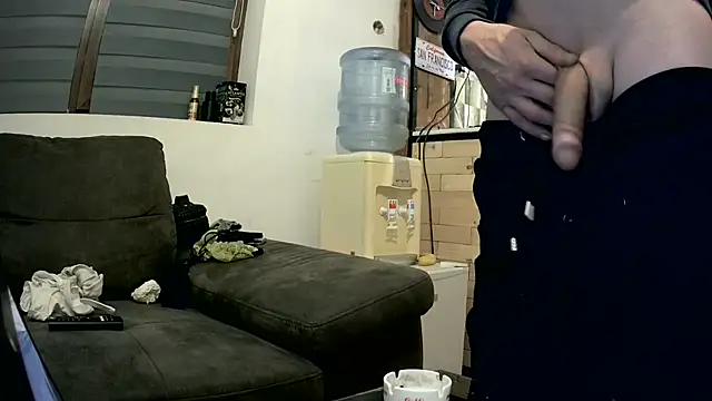 Qnitca Live XXX-chat