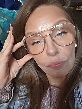 Chat +18 de JessahJune ao vivo