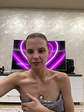 Chat +18 de LeyaJohnson ao vivo