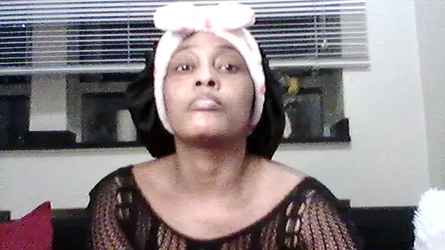 ORUOMA's Live XXX Chat