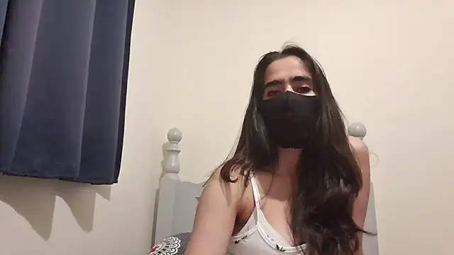 XXX chat uživo modela DesiSiren