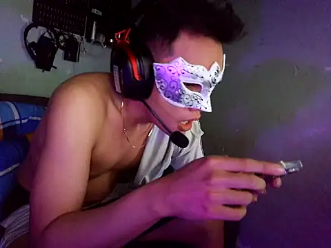 Chat XXX Live boyhigh1997