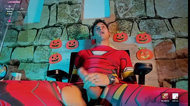 XXX chat uživo modela Axel_Romanov