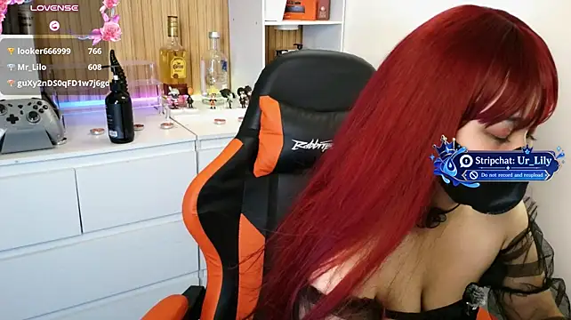 Chat XXX ao vivo de Ur_Lily