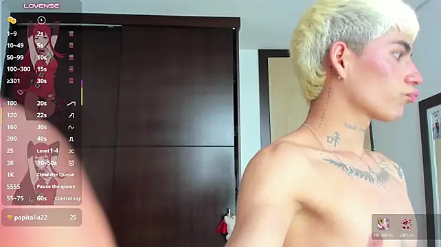 lukasstrong_ Adlı Modelin Canlı XXX Sohbeti