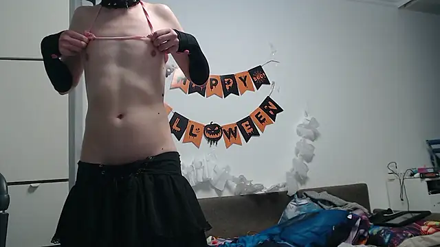 Chat XXX en directo de FemboyMiles