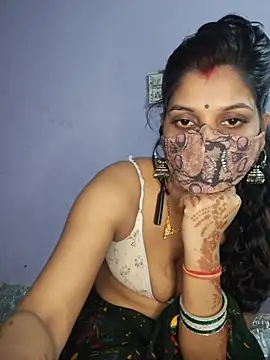 Hot_lady234 Adlı Modelin Canlı XXX Sohbeti