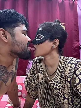 Show de ADV_AYESHA na webcam