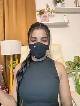its_ur_flora Chat XXX in diretta