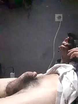 moroooooooo12のライブXXXチャット