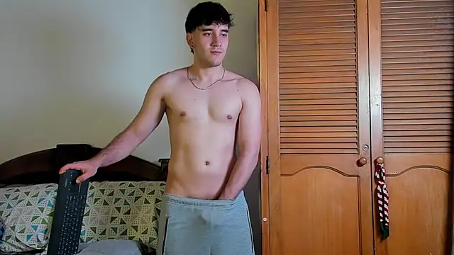 leo030809 Chat XXX live