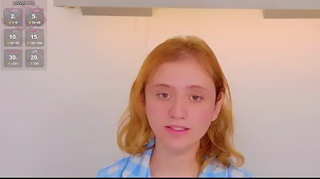 seraphine_star Adlı Modelin Canlı XXX Sohbeti