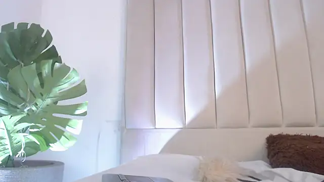 Eva_gold78のライブXXXチャット