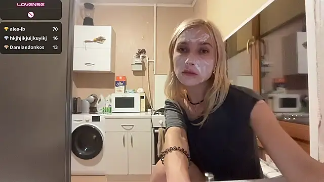 AngelJeniのライブXXXチャット