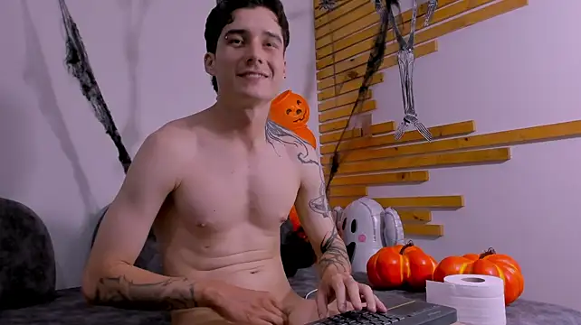 Show modela Oclahoma_x na web-kameri