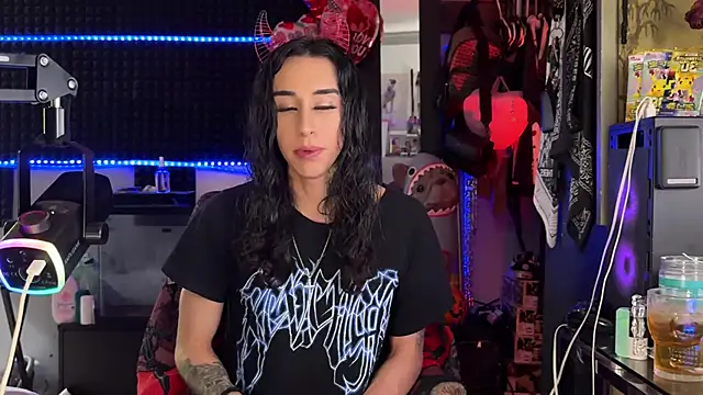 Chat +18 de xoFrankie ao vivo