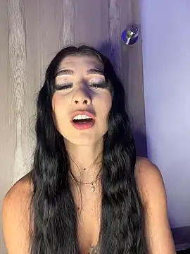 Chat XXX ao vivo de BadLilAngelXXX